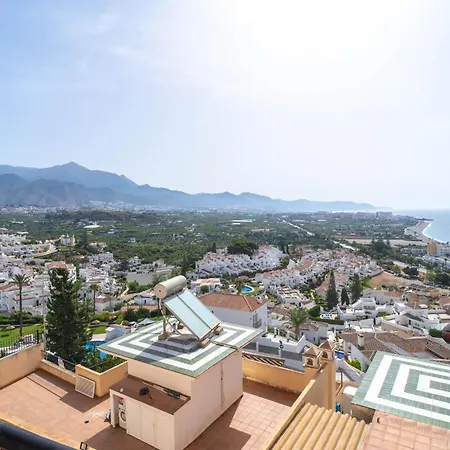 빌라 Punta Lara 15 - Private Pool & Sea Views, 네르하